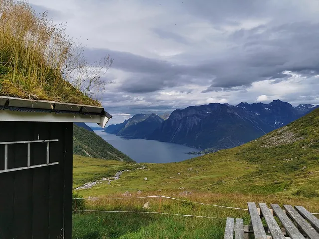 Bilde av utsikt ved bygg
